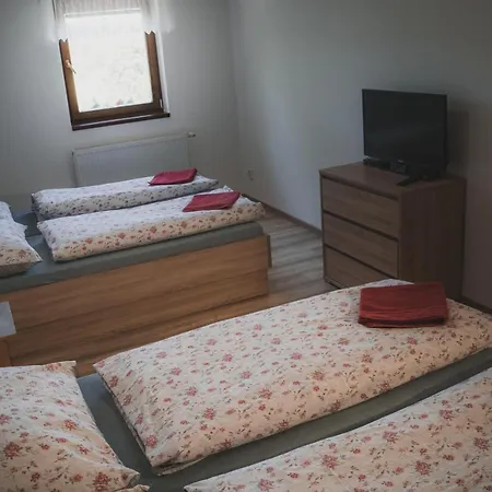 - Sklep 57 Prázdninový dům Starovice