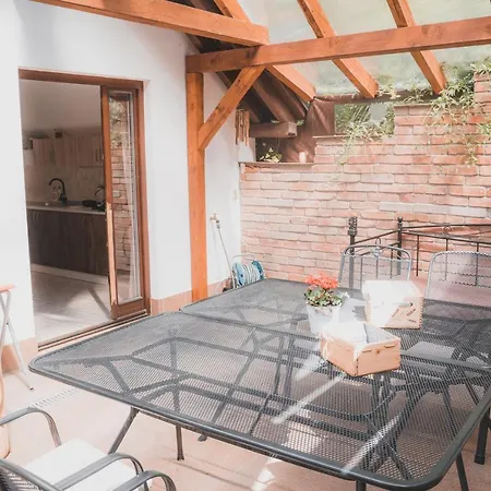 - Sklep 57 Ferienhaus Starovice